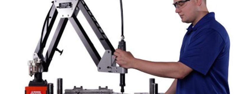 Rosqueadeiras pneumaticas de braço articulado